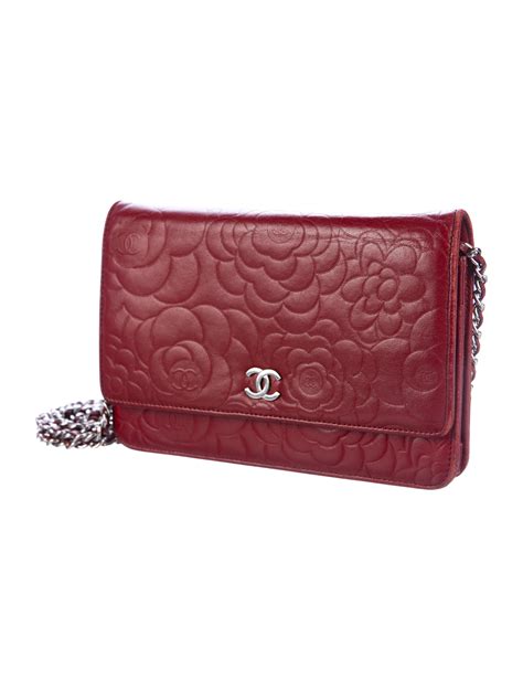 camellia chanel wallet|chanel wallet on chain size.